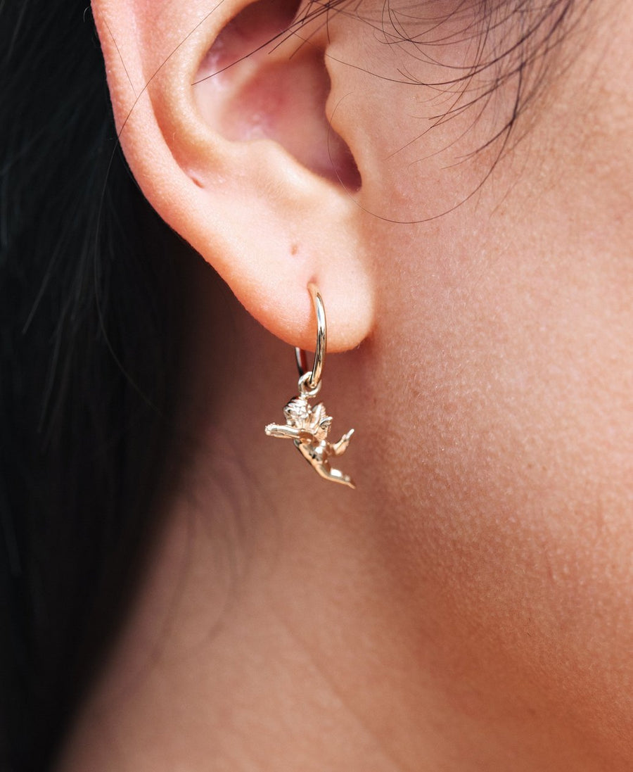 _cherub_earrings_gold