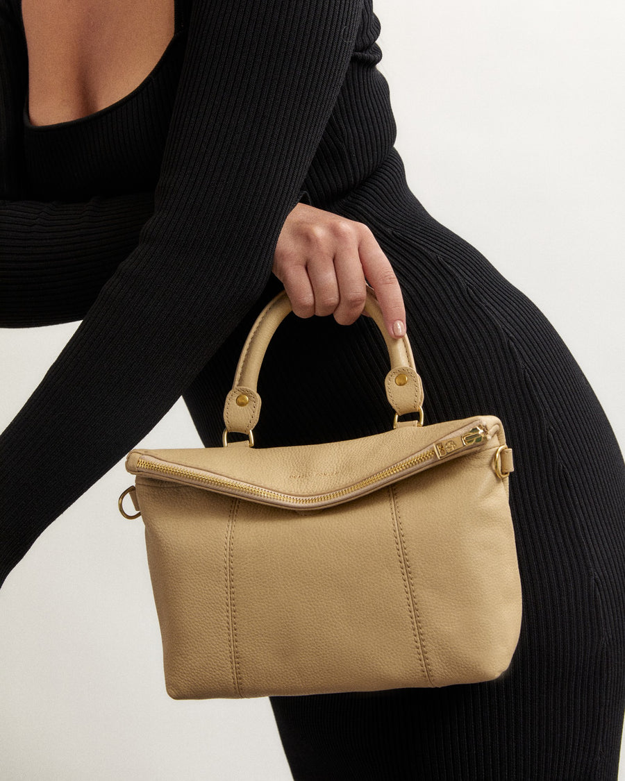 _beige_leather_Handbag