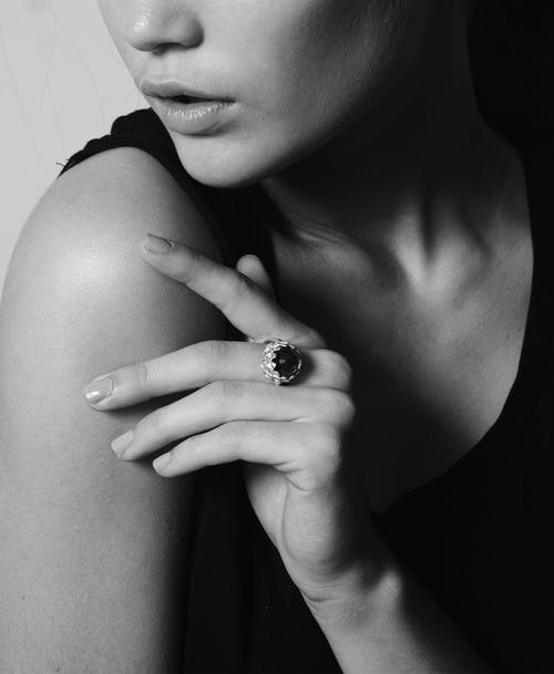 protea cocktail ring sterling silver onyx_meadowlark